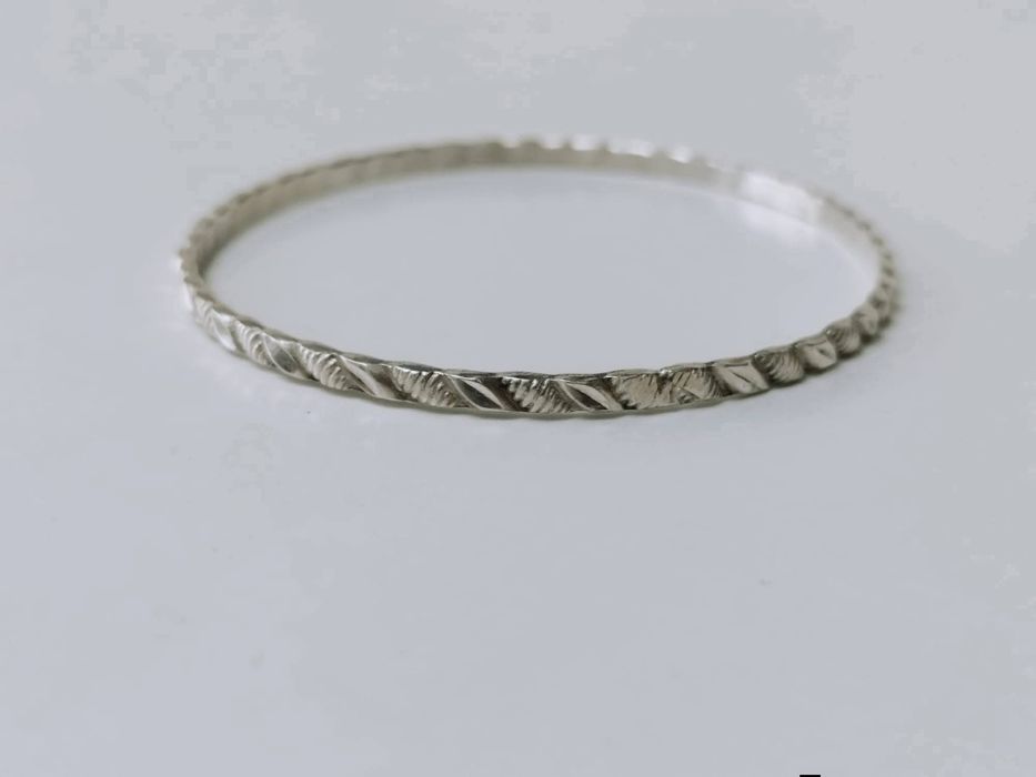 Veche bratara fixa din argint de 925