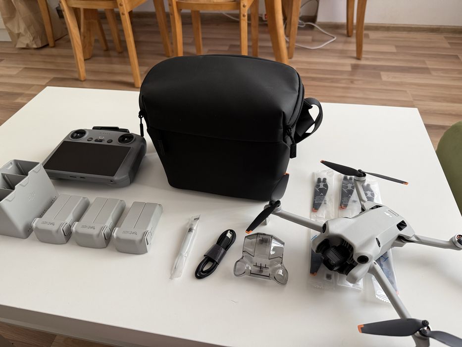 DJI Mini 4 Pro RC2
