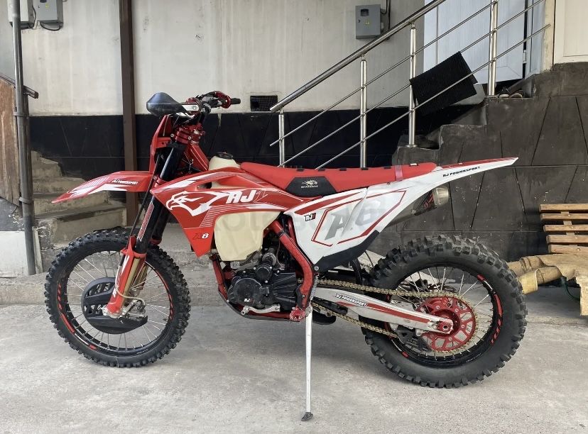 Мотоцикл AJ1 Nb300