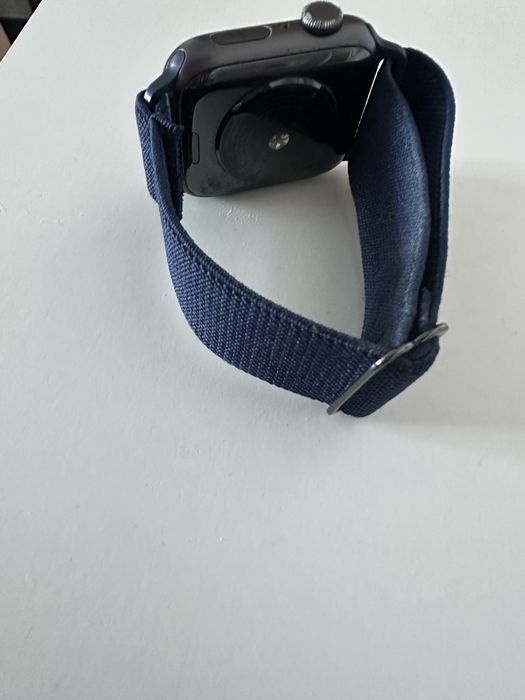 Продам apple watch se