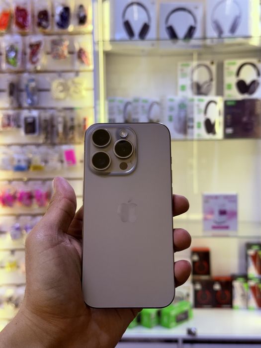 Продам iphone 15 pro