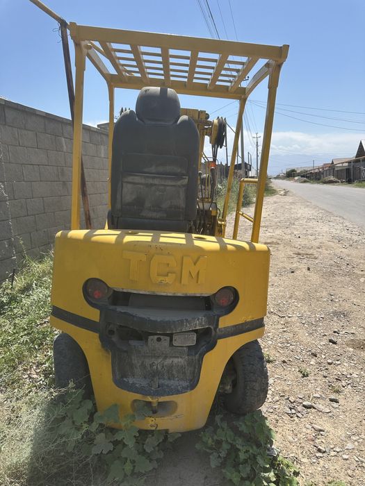 Продам вилочный погрузчик Кара