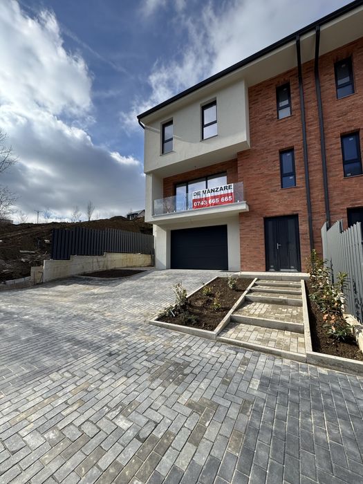 Unitate duplex de vanzare 190mp utili