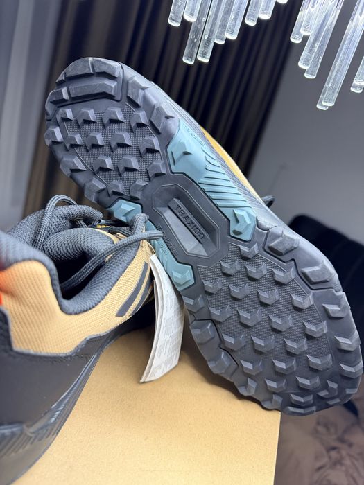 Adidas Terrex barbati 44 2/3