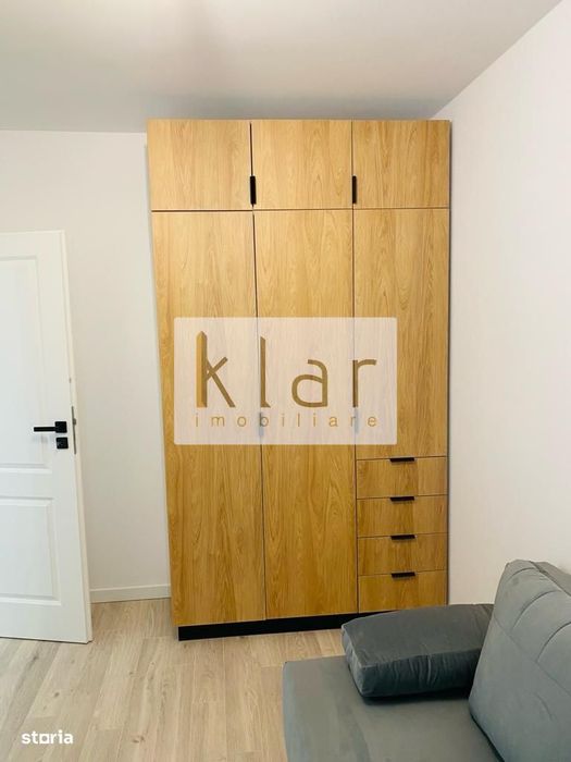 Inchiriere apartament  3 camere in vila zona Regal cu parcare si boxa