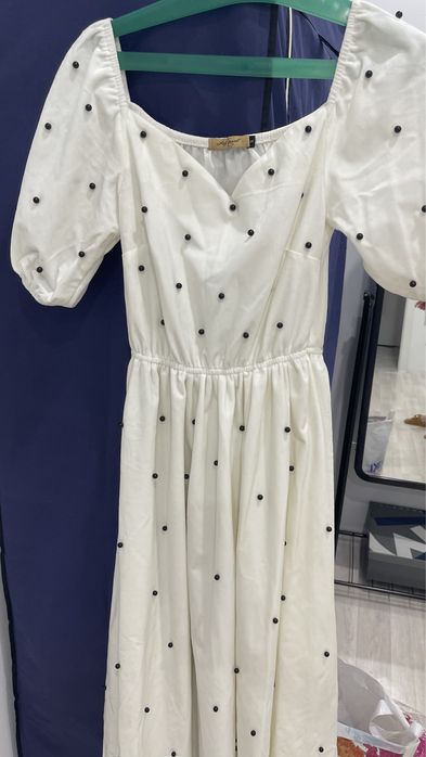 Женские платья