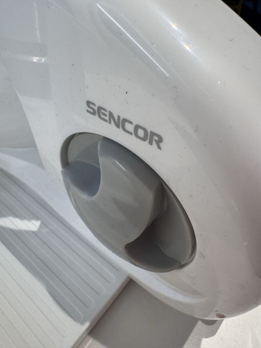 Sencor резачка за месо