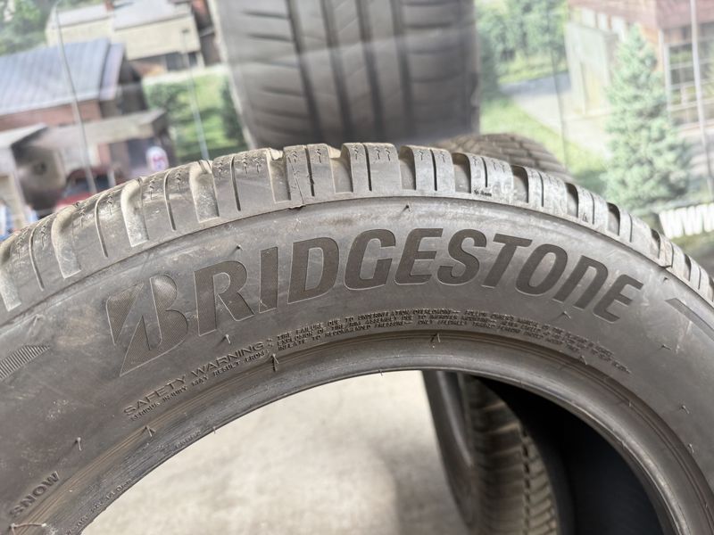 225/60/18 BRIDGESTONE 2бр