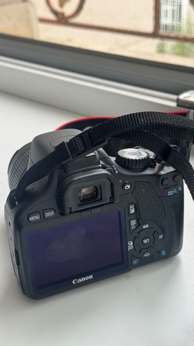 Продам Canon eos 550d