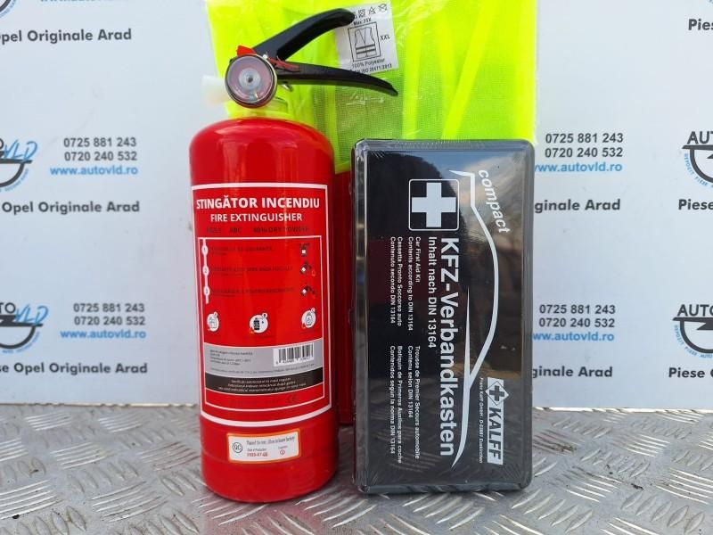 Trusa prim ajutor medicala auto vesta triunghi stingator instinctor P1