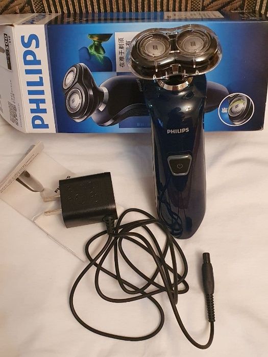 Бритвенный станок PHILIPS
