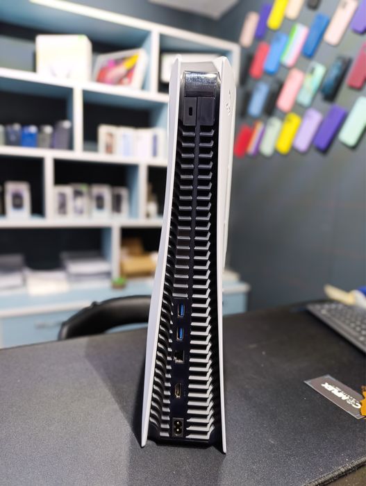 Play Station 5 - 825Gb - Disk Edition - Stare Excelenta + Garantie