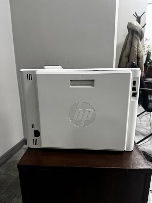 HP Color LaserJet Pro M454dw