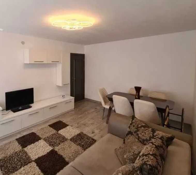 Дава се под наем Тристаен апартамент в Пловдив, Старият град - 79 кв.м за 178.5 € - Снимка #4