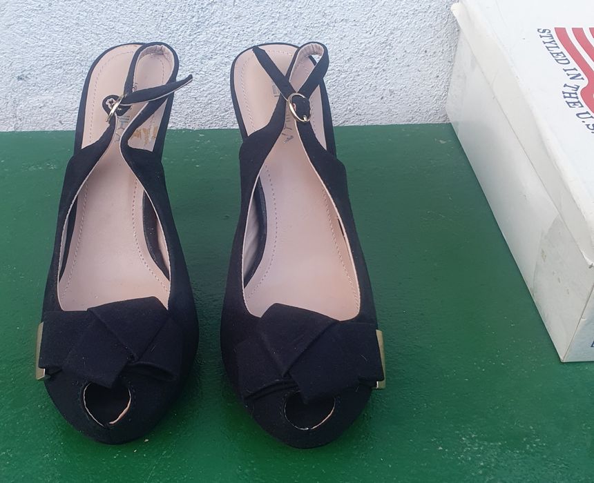 Sandale Jenika nr.39 catifea / Nou