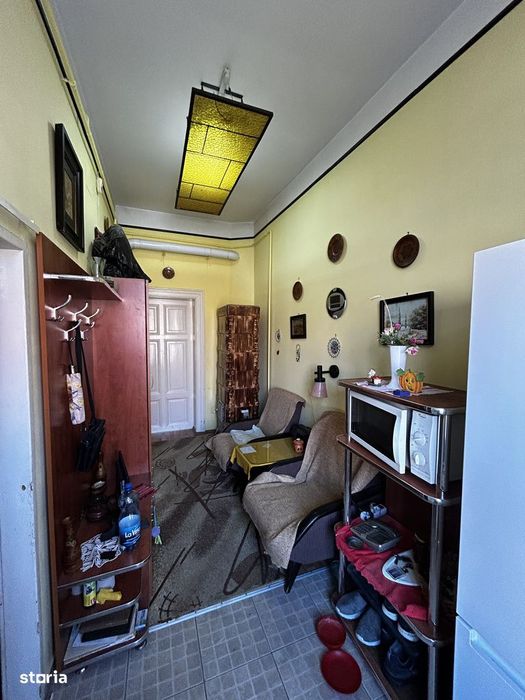 De vânzare – Apartament la casă ultracentral în inima orașului Arad — fotografia 3