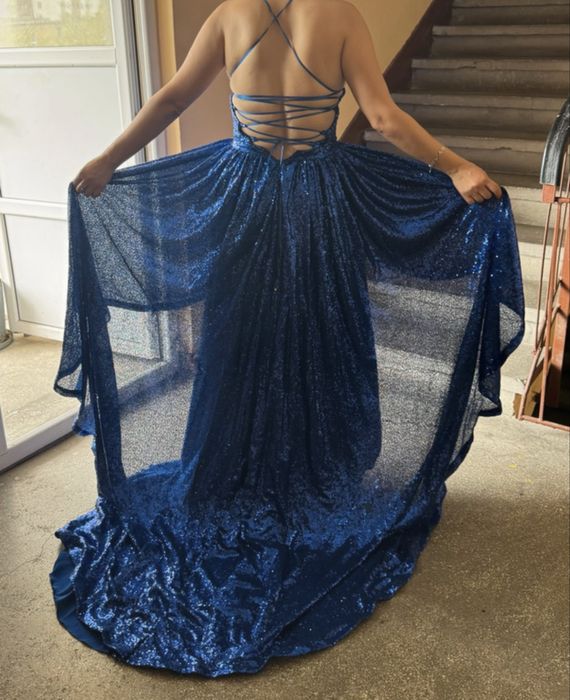 Rochie superba de la casa de moda