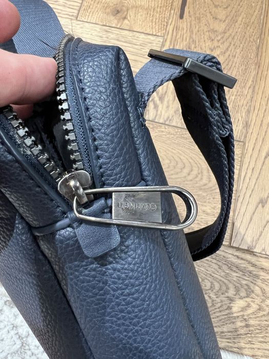 Calvin Klein сумка через плечо