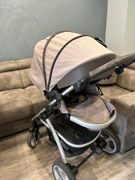 Бебешка количка 2в1 chipolino up and done