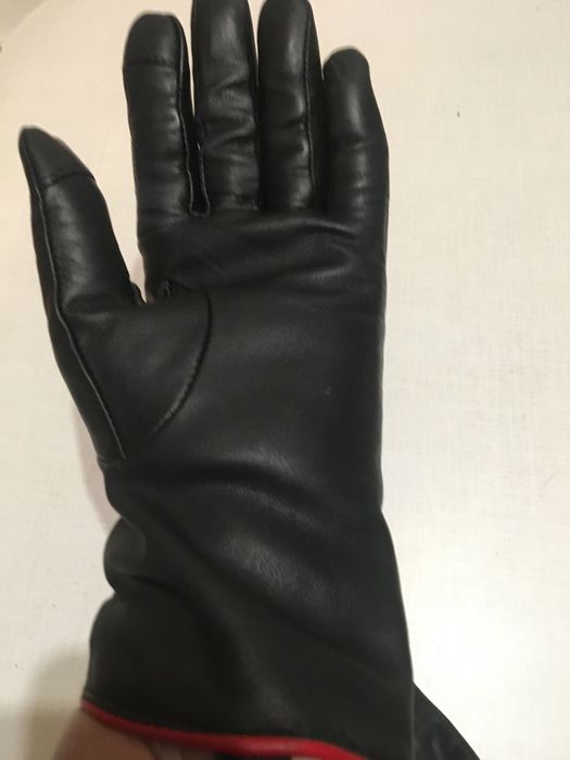 Кожени дамски ръкавици -мярка М
