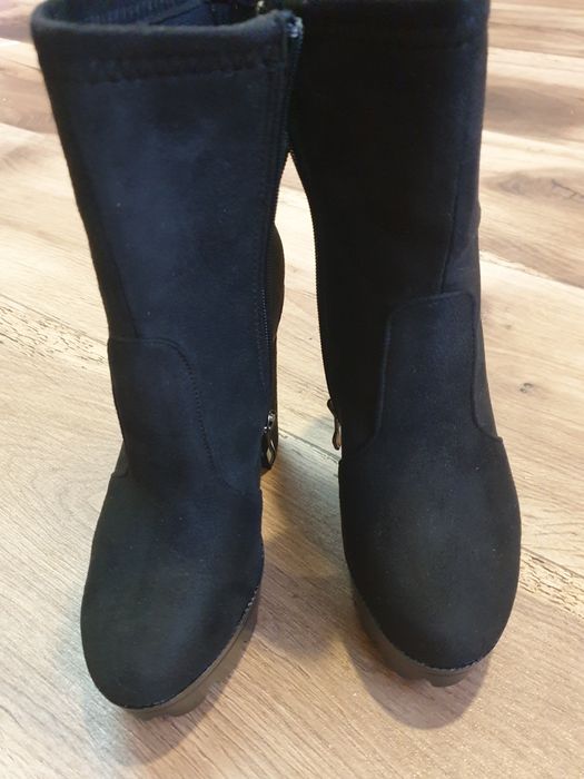 Botine marimea 35 noi