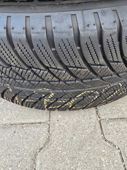 Jante BMW X1 F48  X2 F39 Anvelope iarna Bridgestonne Blizzak 225 55 17
