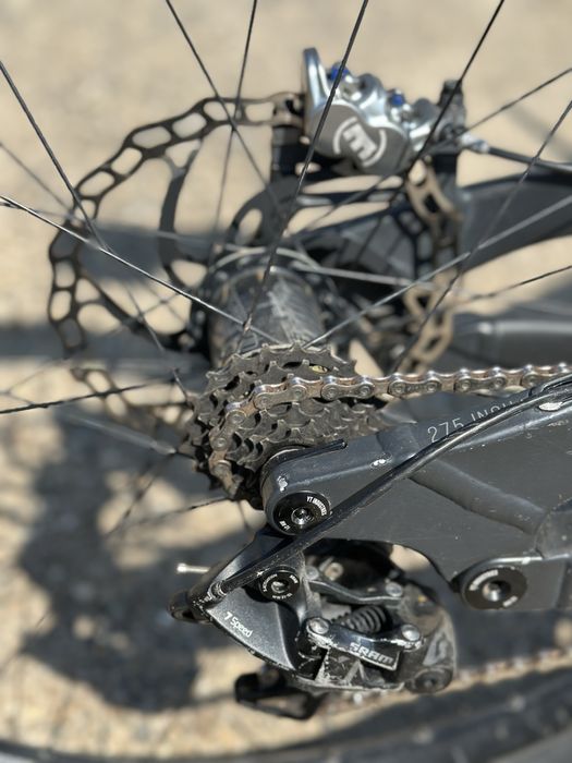 YT TUES CF 2019 Black/Gray