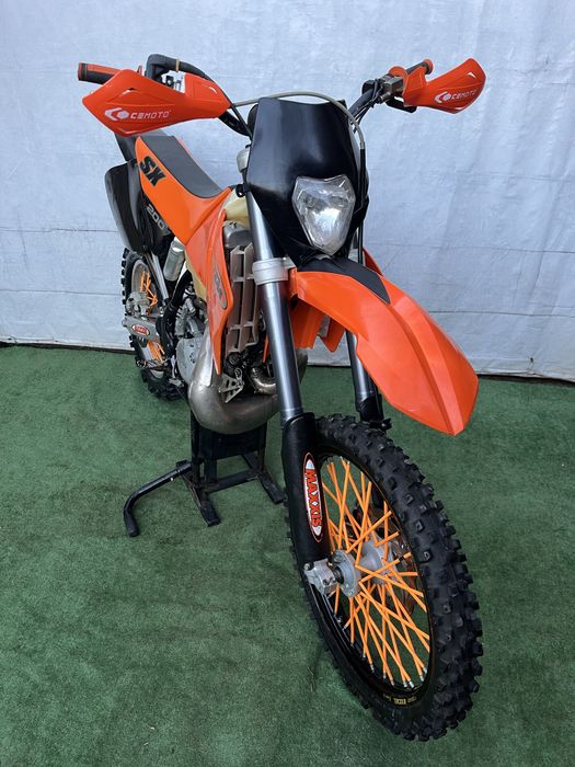 Ktm 200 exc . Vanzari si in rate! Enduro