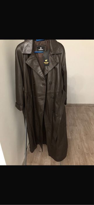 Продается кожаный плащ!