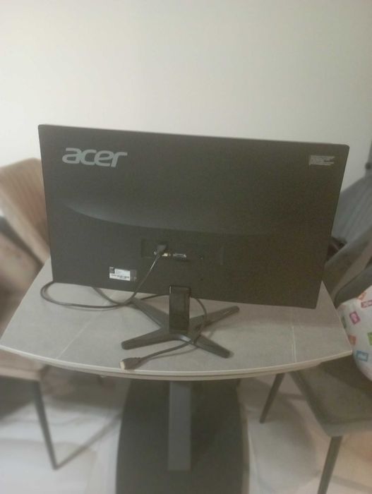 Геймърски монитор Aser