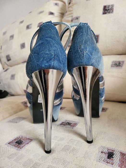 Дамски сандали/летни боти