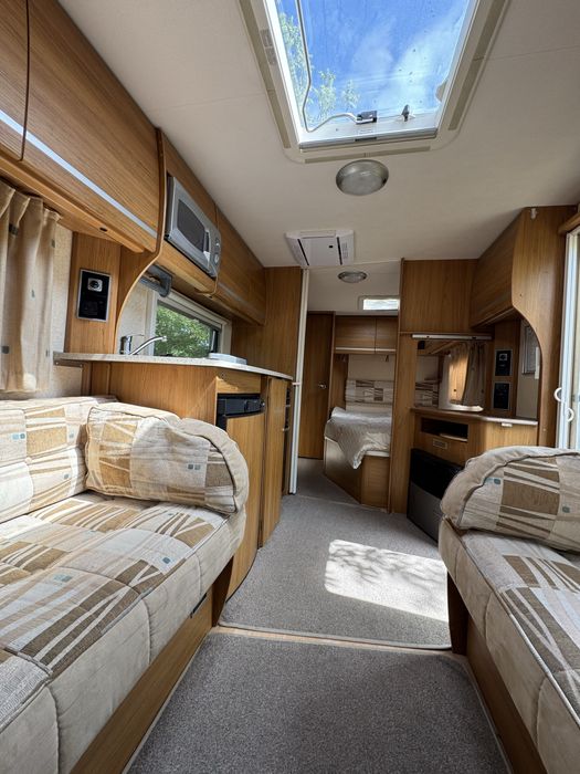 Inchiriere rulota cu 2 zone, AC