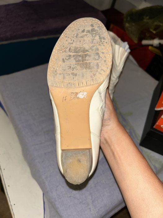 Сапожки  женские