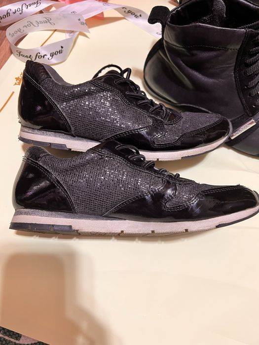 Кроссовки и ботинки