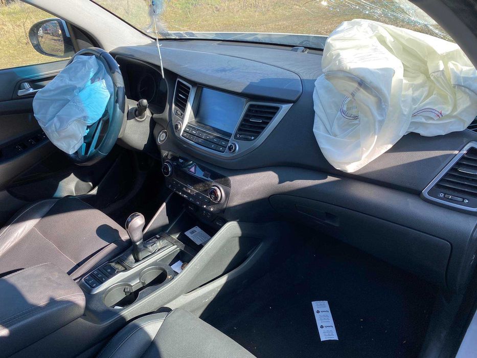 hyundai tucson 2.0 crdi на части панорама хюндай туксон на части