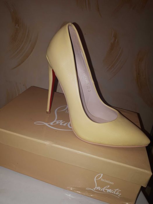 Туфли 36 размер новые