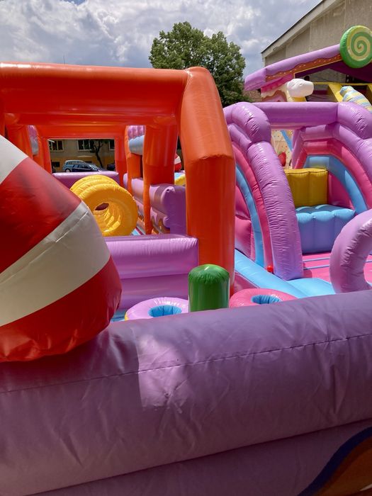 Батут "Бонбонената Къща"