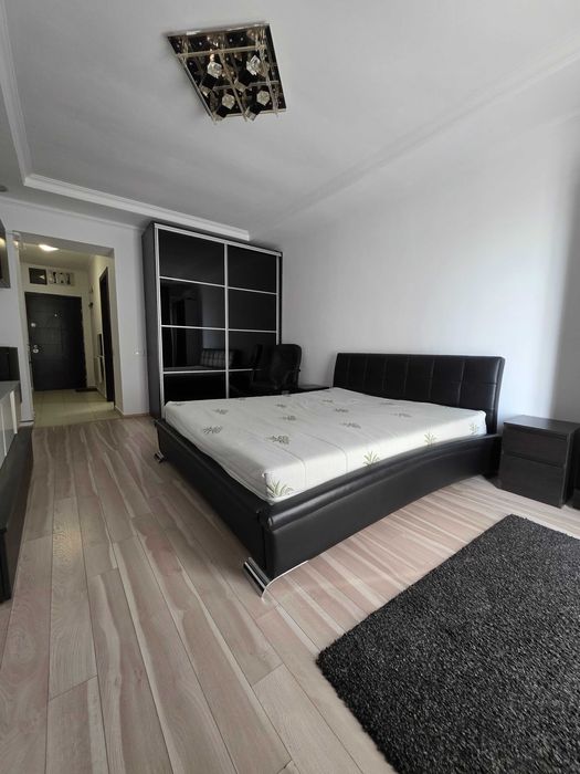 Inchiriez Garsoniera PIPERA Complex cu piscina