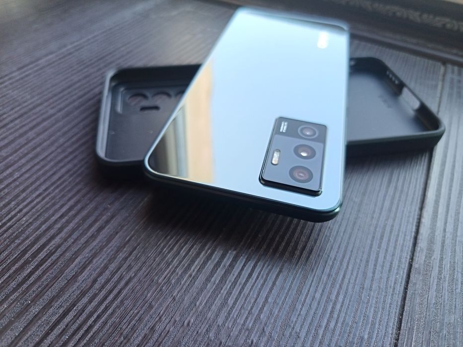 Vivo V23   мощный смартфон