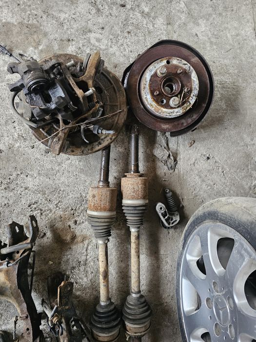 Fuzeta dreapta stânga  spate, Land Rover Range Rover Sport (LS), 2.7 D