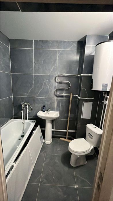 Сдам на длительный срок евро-двушку