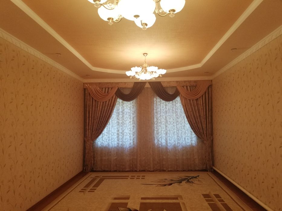 Ховли уй сотилади.Газалкент шахри.