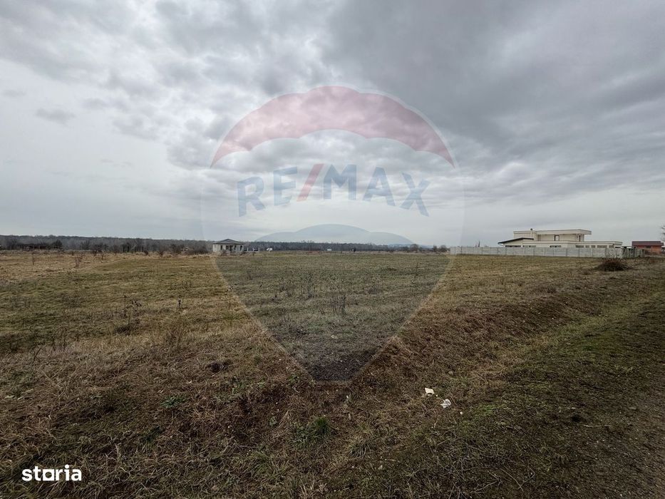 Teren intravilan Fantanele -750 mp