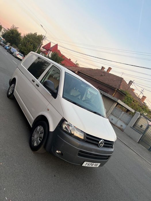 VOLKSWAGEN Transporter 2011 — imagine 2
