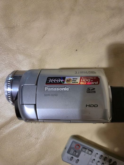 Видеокамера Panasonic SDR-H250