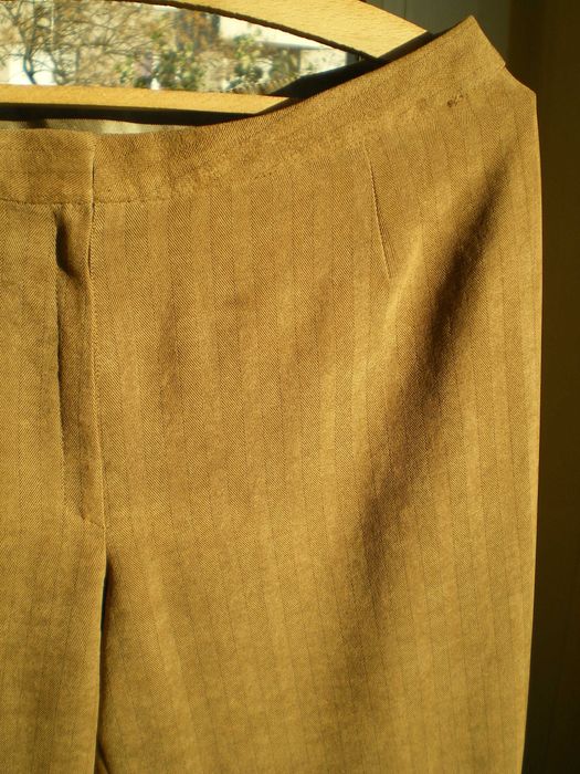 Дамски костюм - сако и панталон номер 48