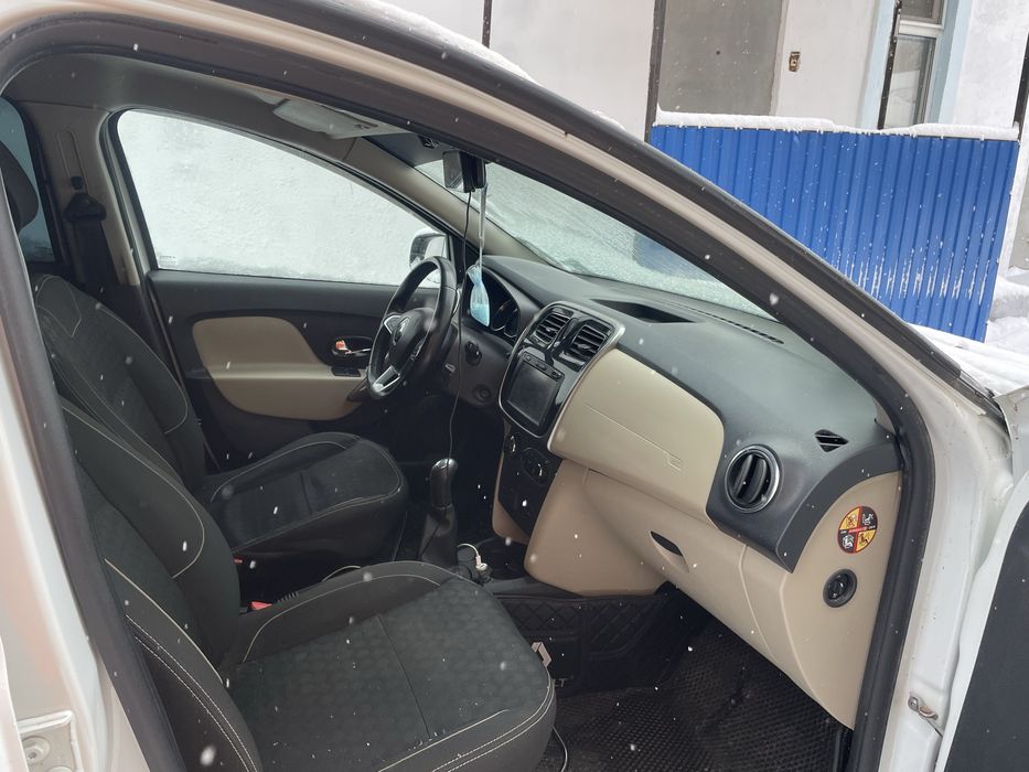 продам рено логан 2018 год