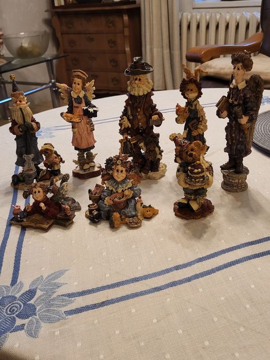 ОСЕМ Колекционерски фигурки на   "BOYS BEARS&FRIENDS "