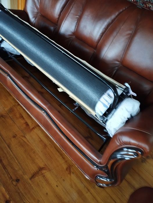 Белорусский кожаный диван