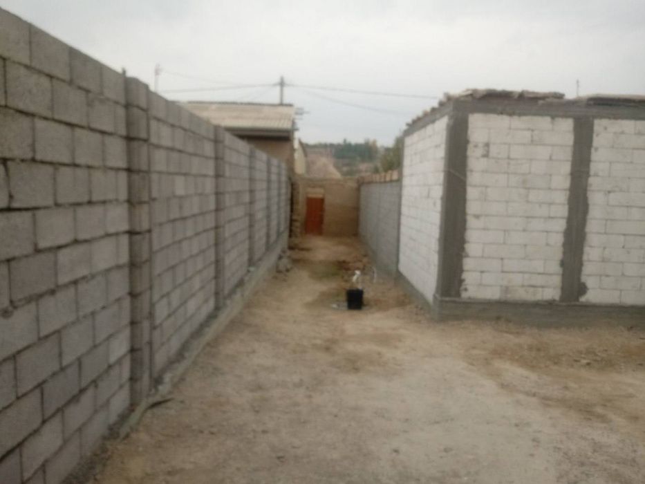 Uy 3 sotiq gaz SUV sevt bor